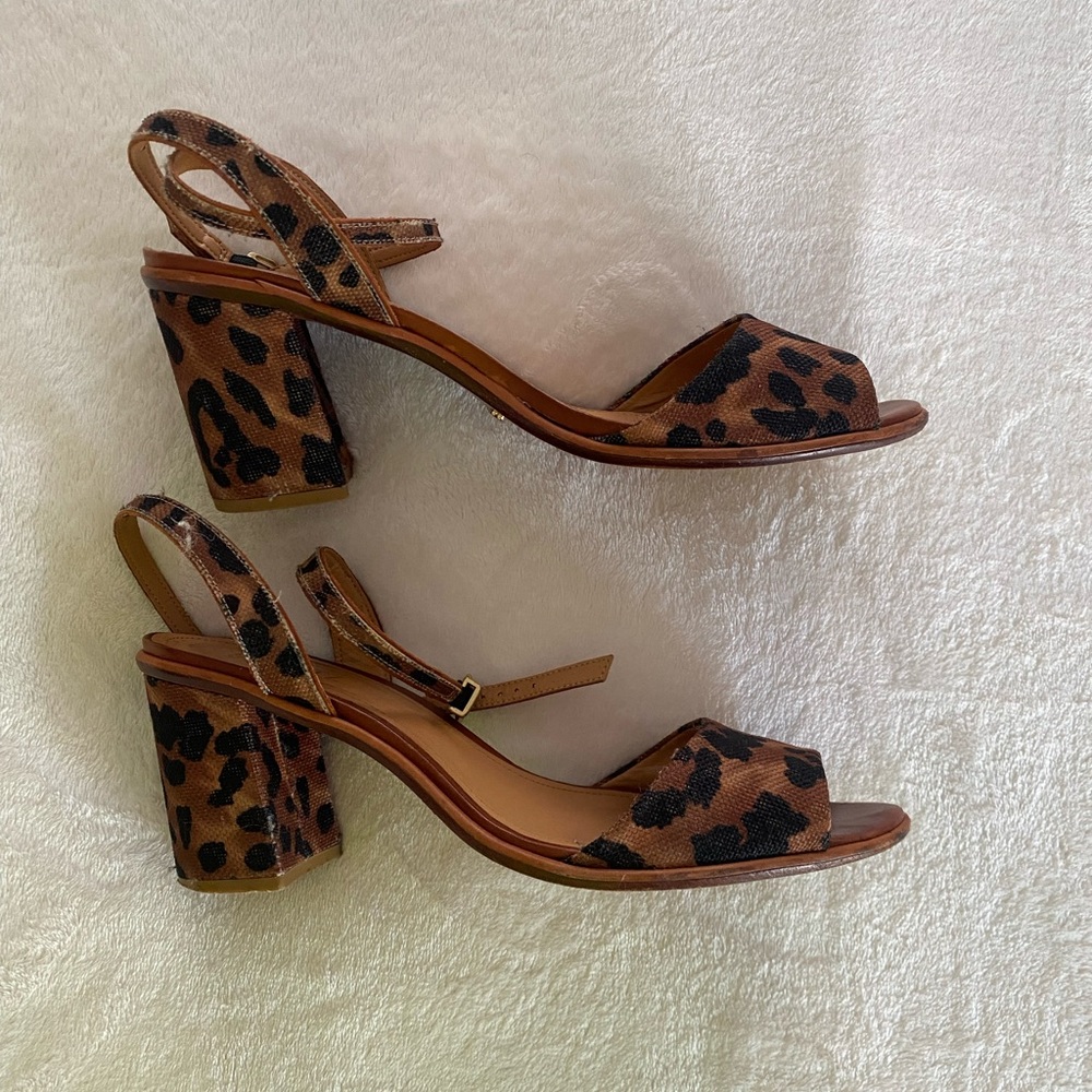 SCHULTZ leopard sandals.